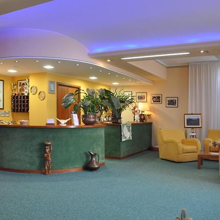 ברגה Hotel La Pergola מראה חיצוני תמונה