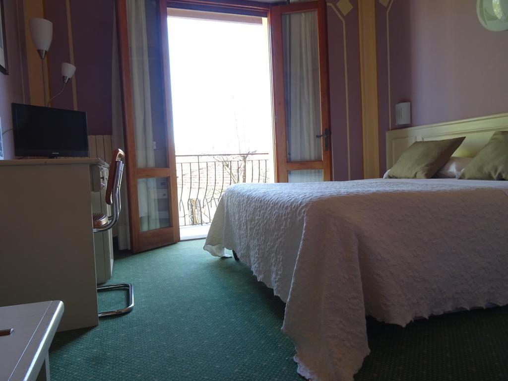 ברגה Hotel La Pergola מראה חיצוני תמונה
