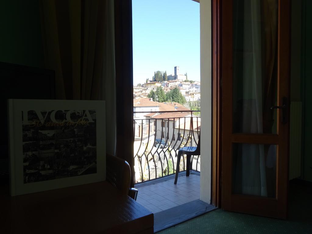 ברגה Hotel La Pergola מראה חיצוני תמונה