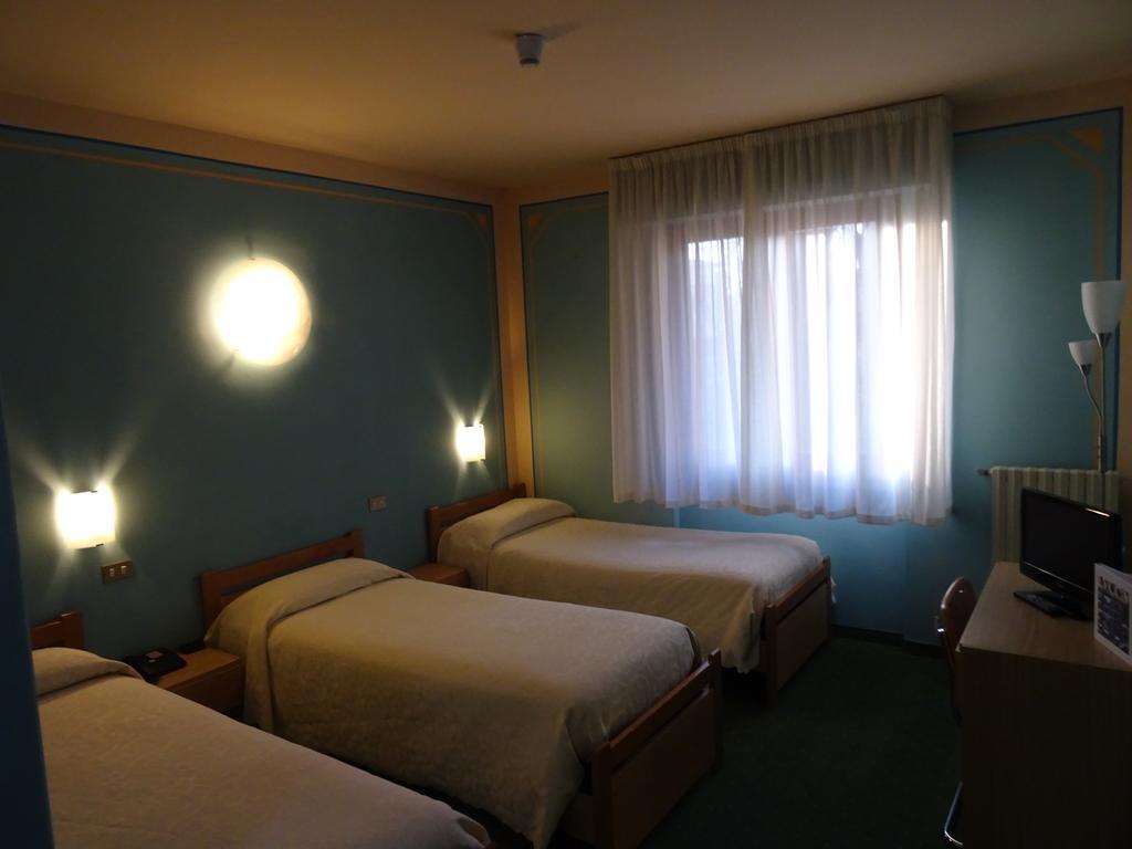 ברגה Hotel La Pergola מראה חיצוני תמונה