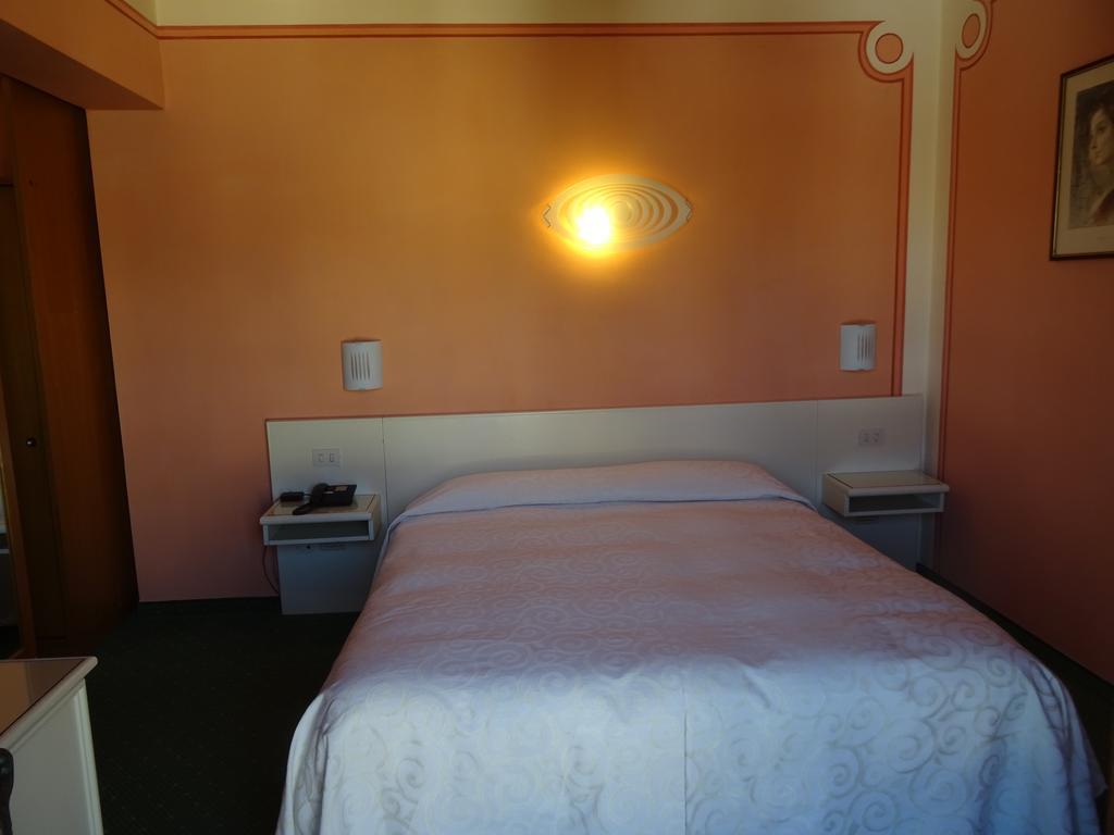 ברגה Hotel La Pergola מראה חיצוני תמונה