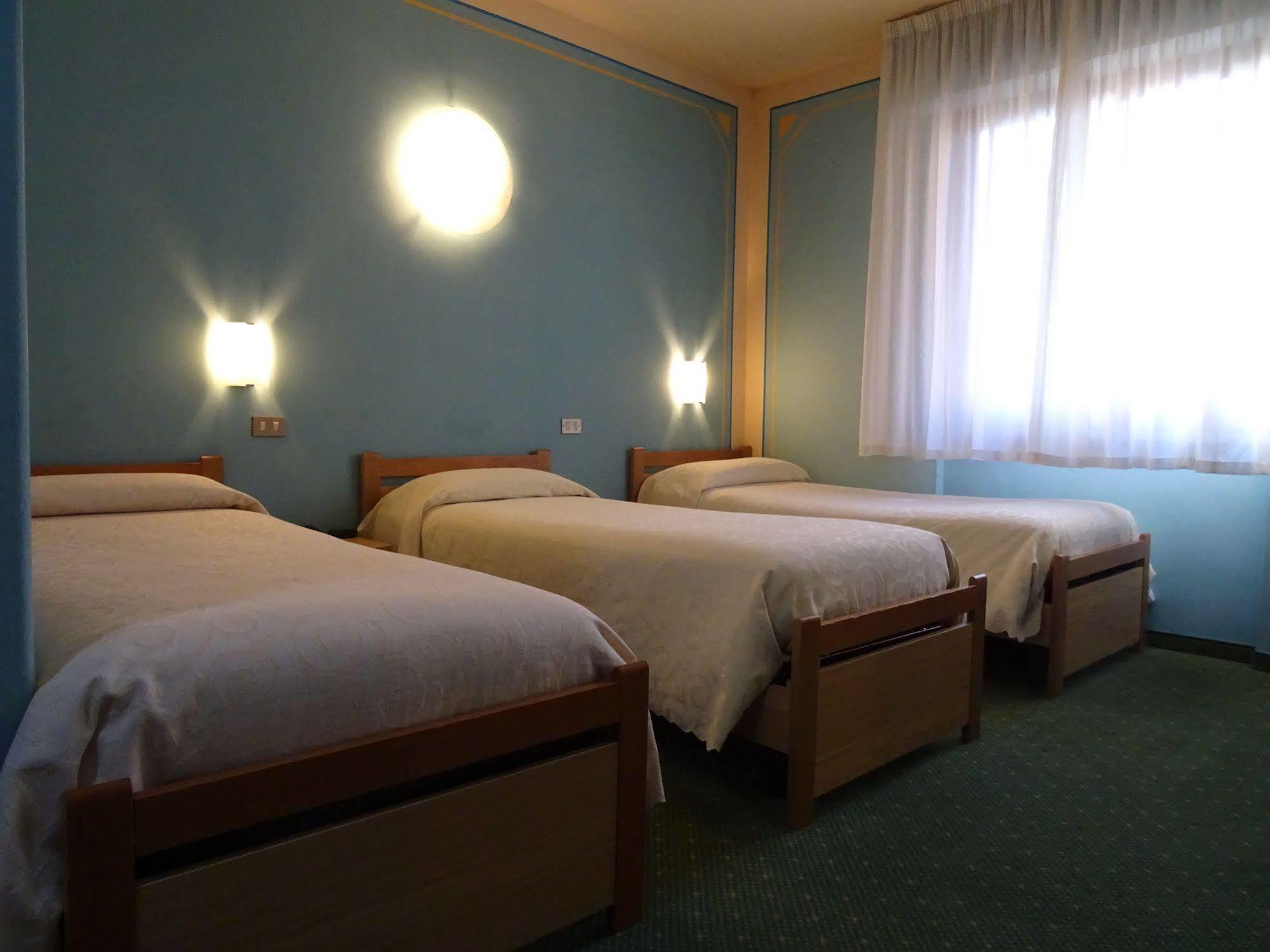 ברגה Hotel La Pergola מראה חיצוני תמונה