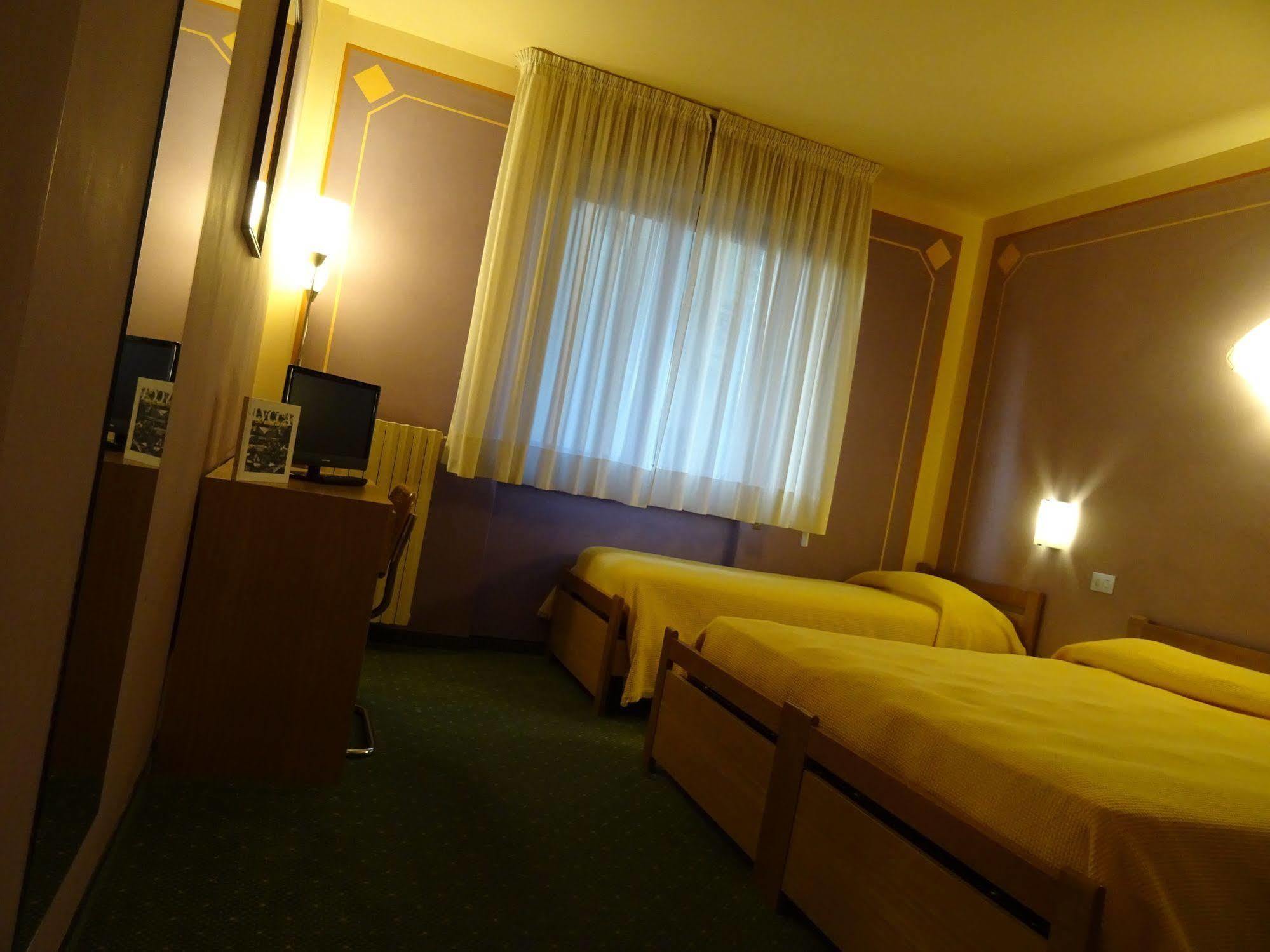 ברגה Hotel La Pergola מראה חיצוני תמונה